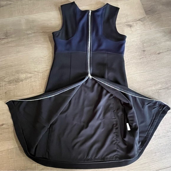 KaufmanFranco Dress Sz 2 Knee Length Heavy Sleeveless Black Blue Timeless Formal - Picture 5 of 7